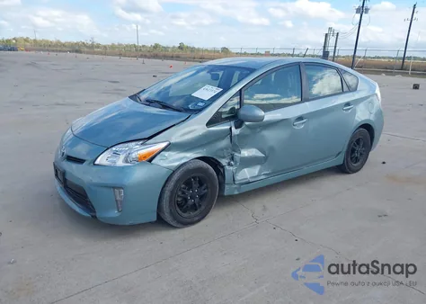 2015 Toyota Prius Four из США, поврежденный, VIN JTDKN3DU1F1944630